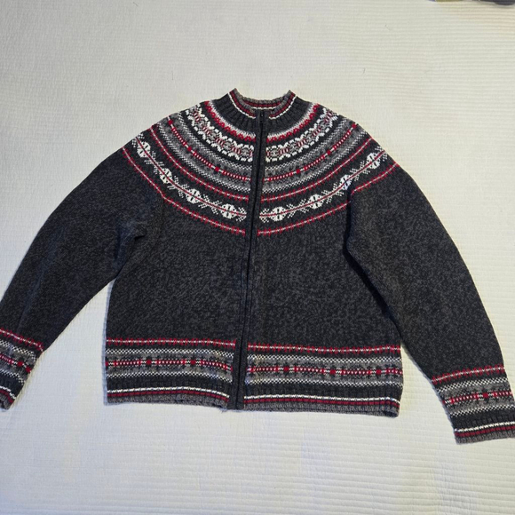 Women's Tiara International Charcoal Gray & Red Christmas Cardigan L - Picture 12 of 12